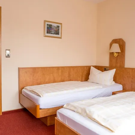 Hotell Brinkum - Garni *