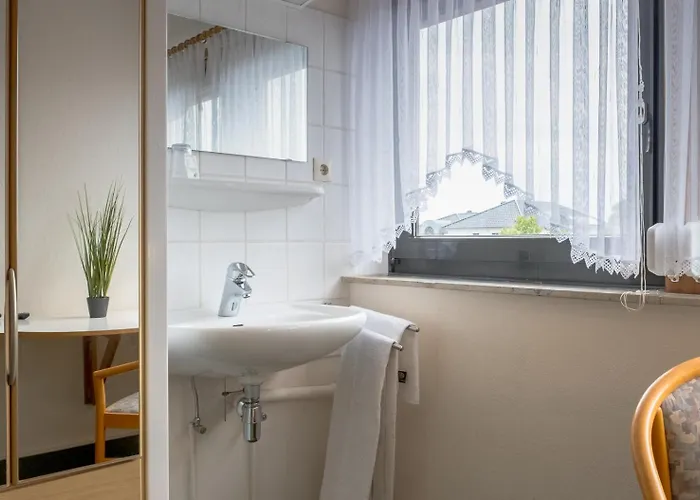 Brinkum - Garni 호텔 *